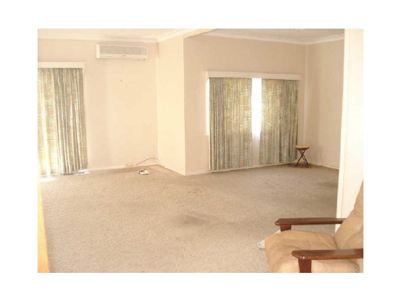 106 Beach Road, Batemans Bay NSW 2536