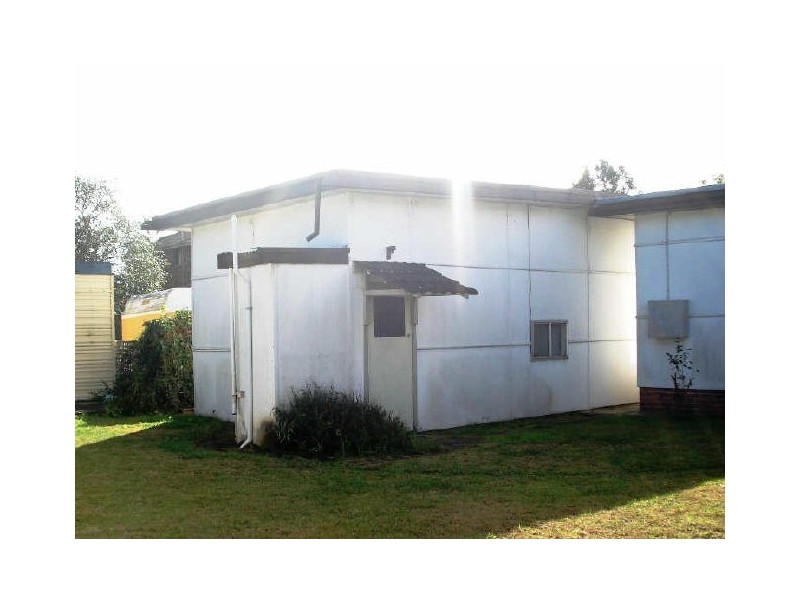 106 Beach Road, Batemans Bay NSW 2536