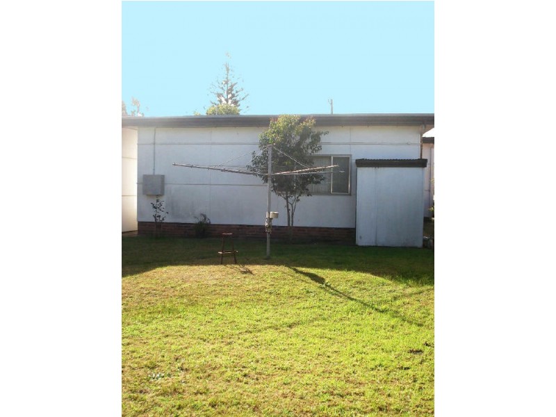 106 Beach Road, Batemans Bay NSW 2536