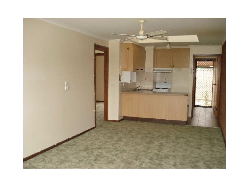 5/1 Drinnan Close, Surf Beach NSW 2536