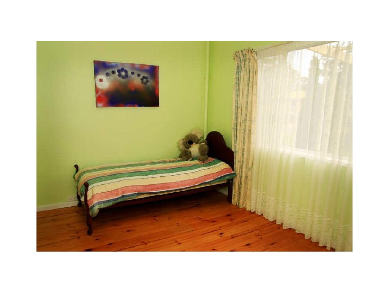 69 Forest Parade, Tomakin NSW 2537