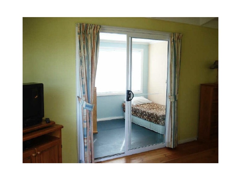 69 Forest Parade, Tomakin NSW 2537