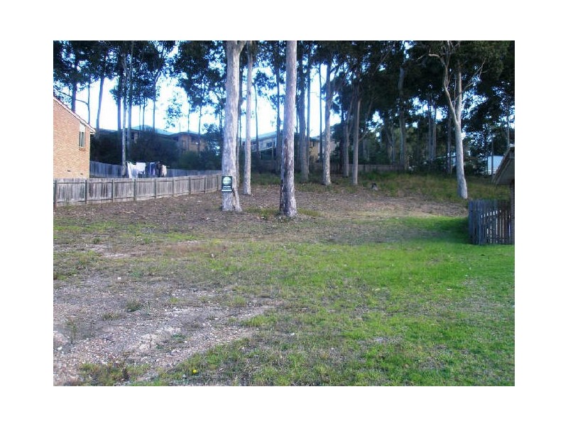 28 Warragai Place, Malua Bay NSW 2536