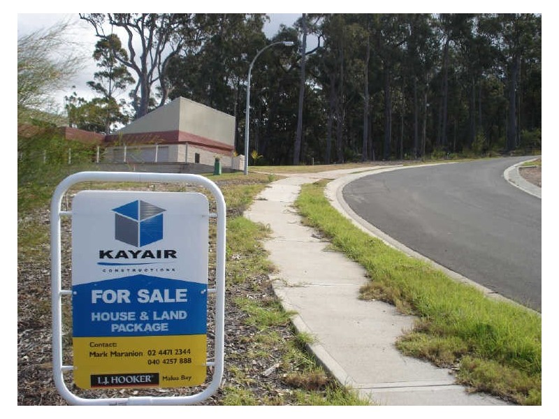 14 Bowerbird Place, Malua Bay NSW 2536