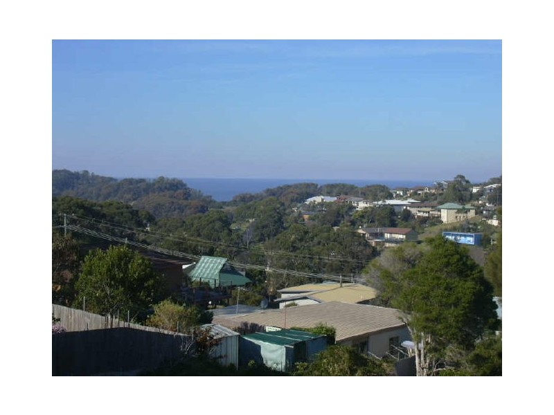 7 Pyang Avenue, Malua Bay NSW 2536