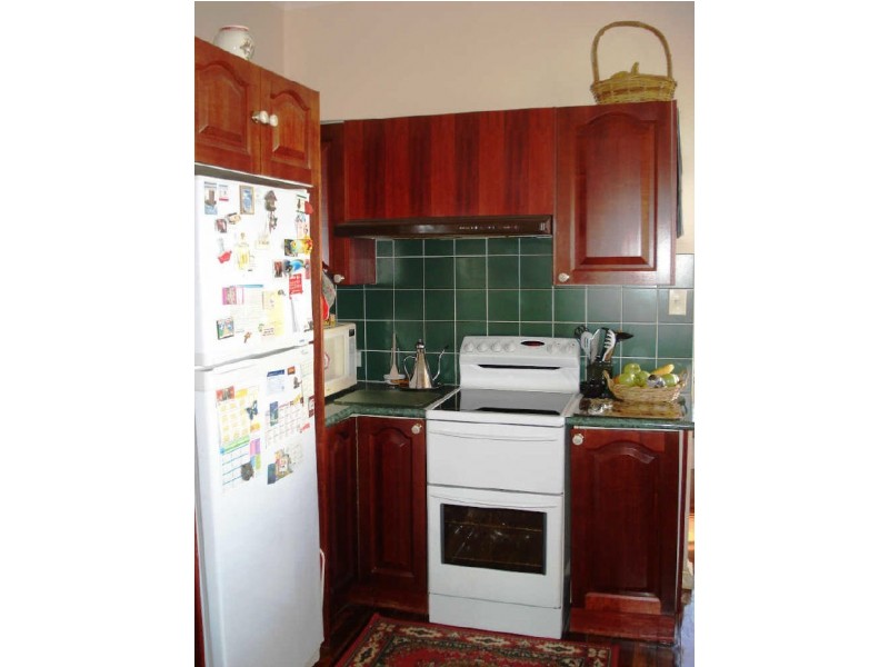 390-392 Beach Road, Batehaven NSW 2536