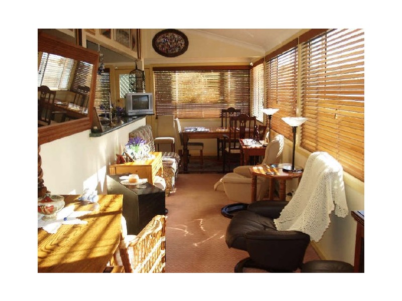 390-392 Beach Road, Batehaven NSW 2536