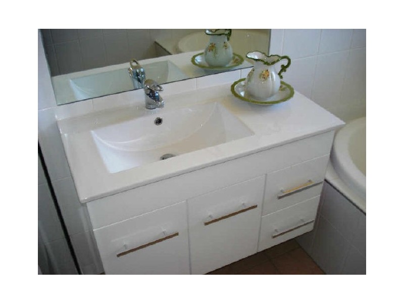 9 Bateman Street, Mogo NSW 2536