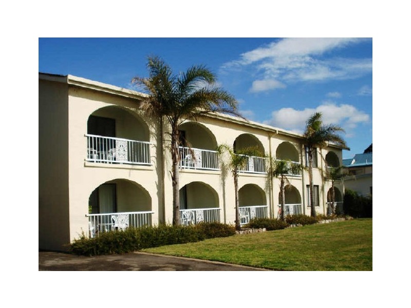 4,6,7,10,11,12,13 & 14/384-388 Beach Road, Batehaven NSW 2536
