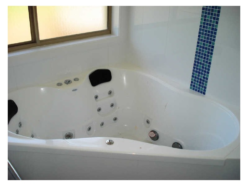 85 Ridge Avenue, Malua Bay NSW 2536