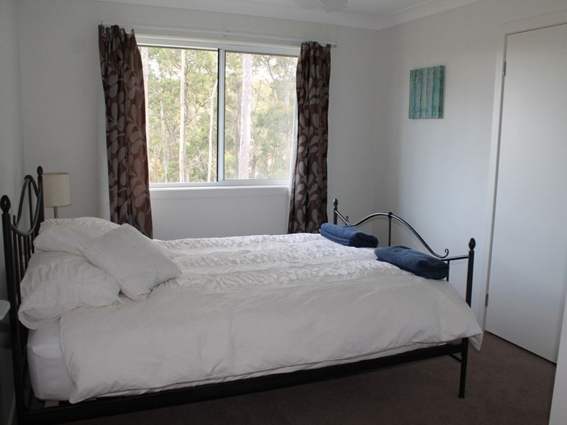 1 Banksia Grove, Malua Bay NSW 2536