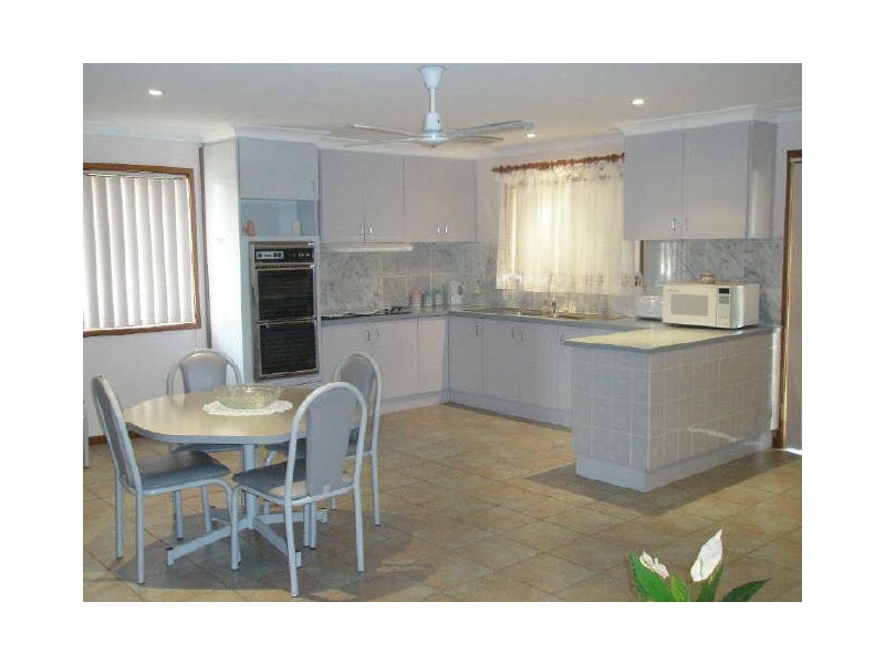 20 Hume Road, Surf Beach NSW 2536