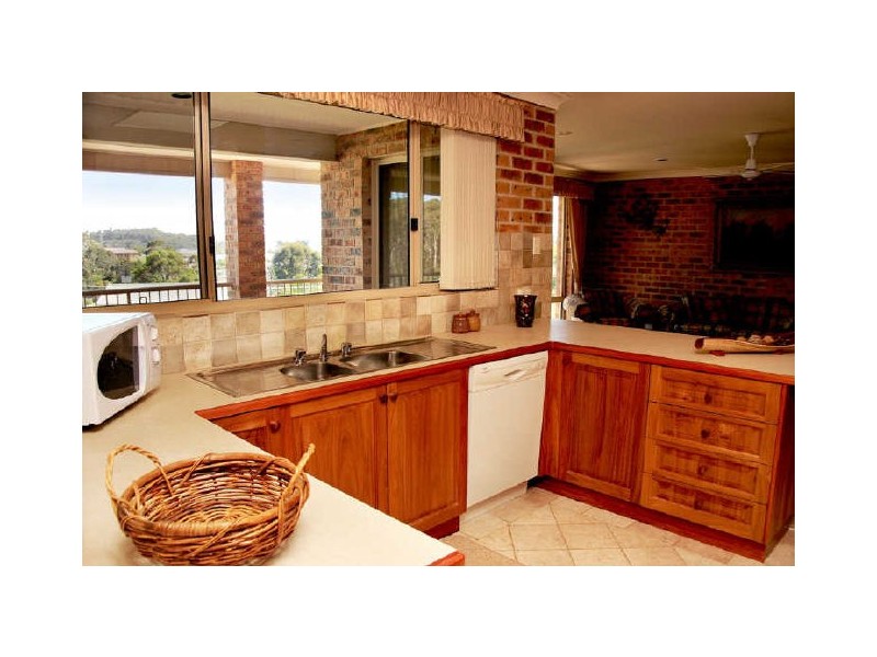 5 Nurla Avenue, Malua Bay NSW 2536