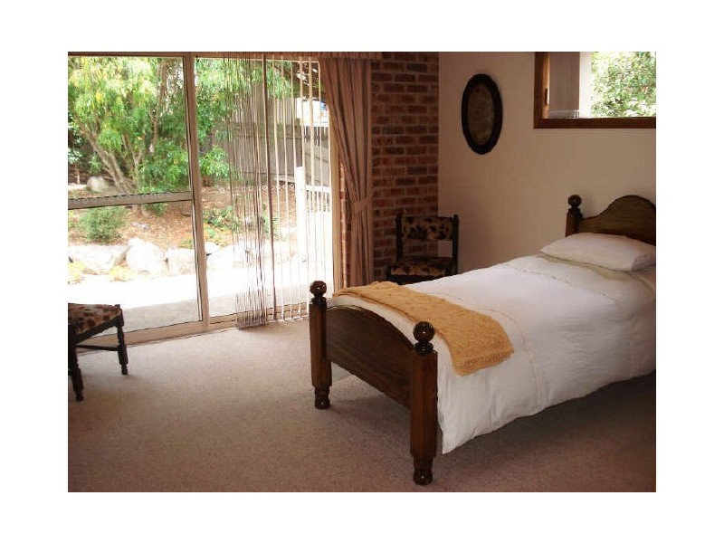 5 Nurla Avenue, Malua Bay NSW 2536