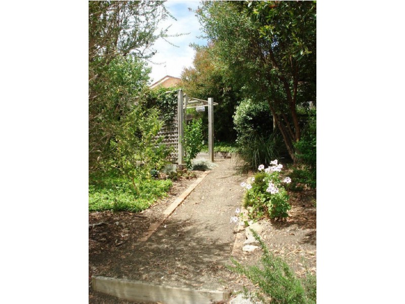 5 Nurla Avenue, Malua Bay NSW 2536