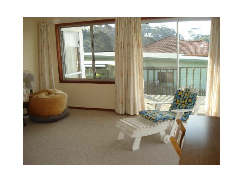 11 Yugura Street, Malua Bay NSW 2536