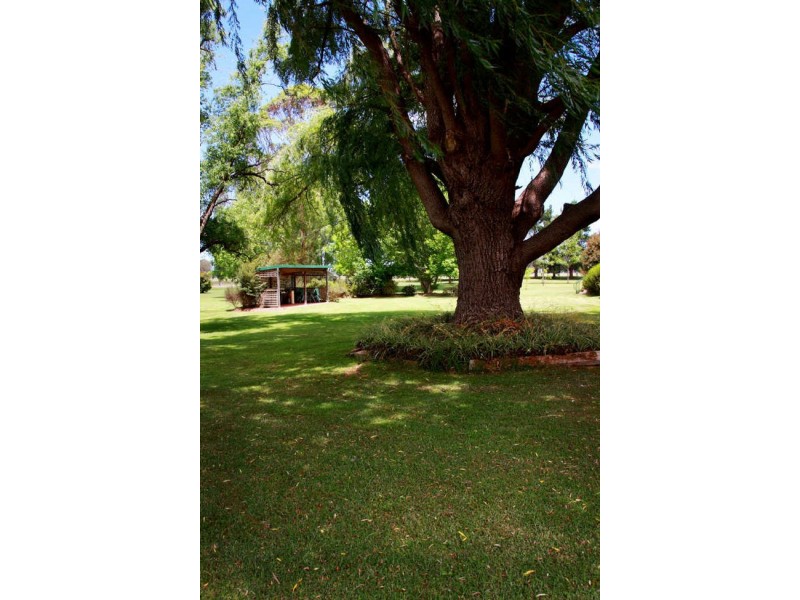 2474 Princes Hwy, Moruya NSW 2537