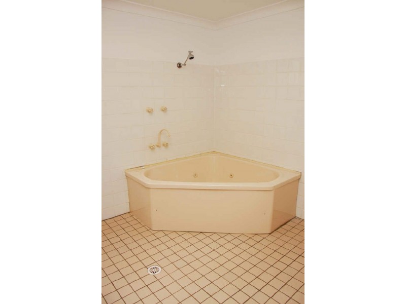 2474 Princes Hwy, Moruya NSW 2537