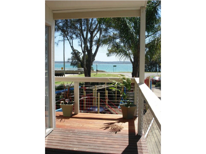 414 Beach Road ‘Caseys Beach Cabins’, Batehaven NSW 2536