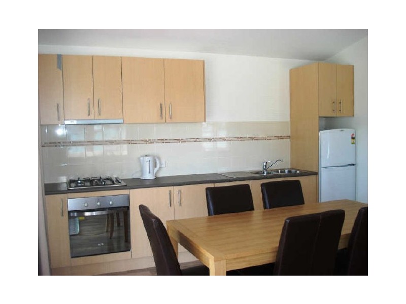 414 Beach Road ‘Caseys Beach Cabins’, Batehaven NSW 2536