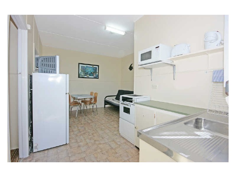 6 Clarke Street, Broulee NSW 2537