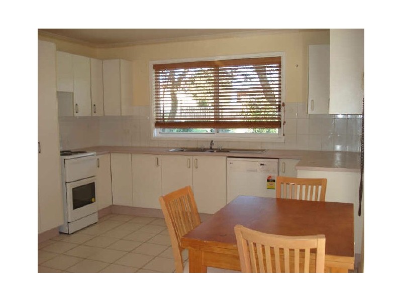 4 Pyang Avenue, Malua Bay NSW 2536