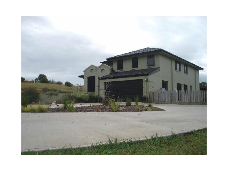 31 McBride Close, Malua Bay NSW 2536