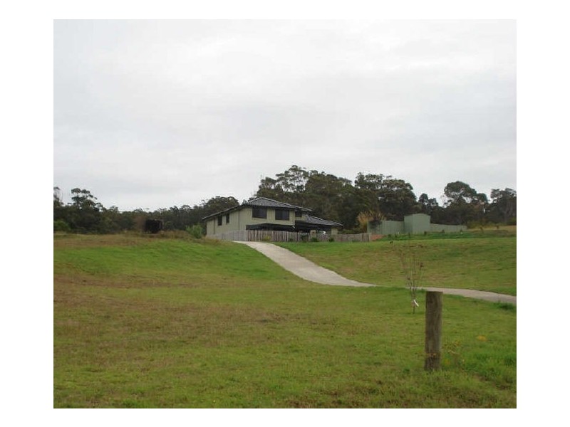 31 McBride Close, Malua Bay NSW 2536