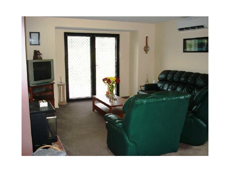 31 McBride Close, Malua Bay NSW 2536