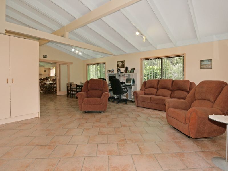 1 Allinga Close, Lilli Pilli NSW 2536