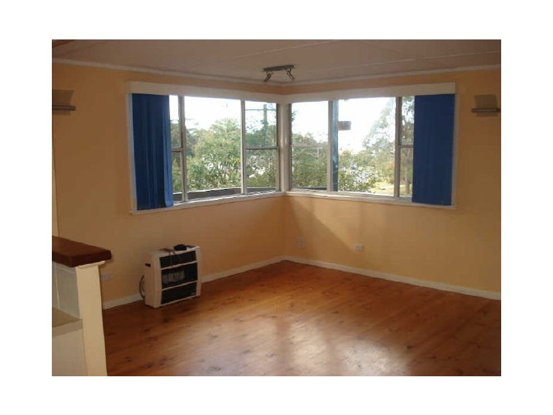 18 Yugura Avenue, Malua Bay NSW 2536