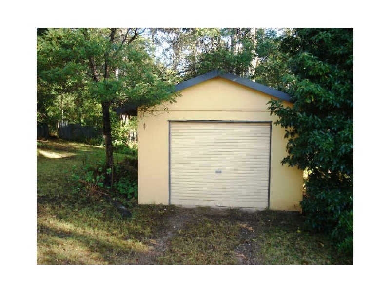 18 Yugura Avenue, Malua Bay NSW 2536