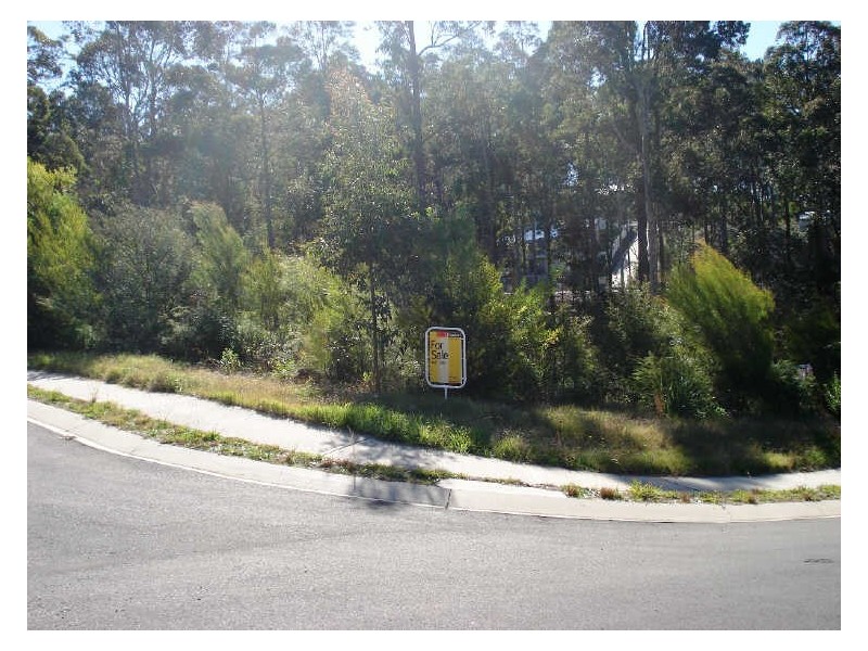 8 Honeyeater Place, Malua Bay NSW 2536