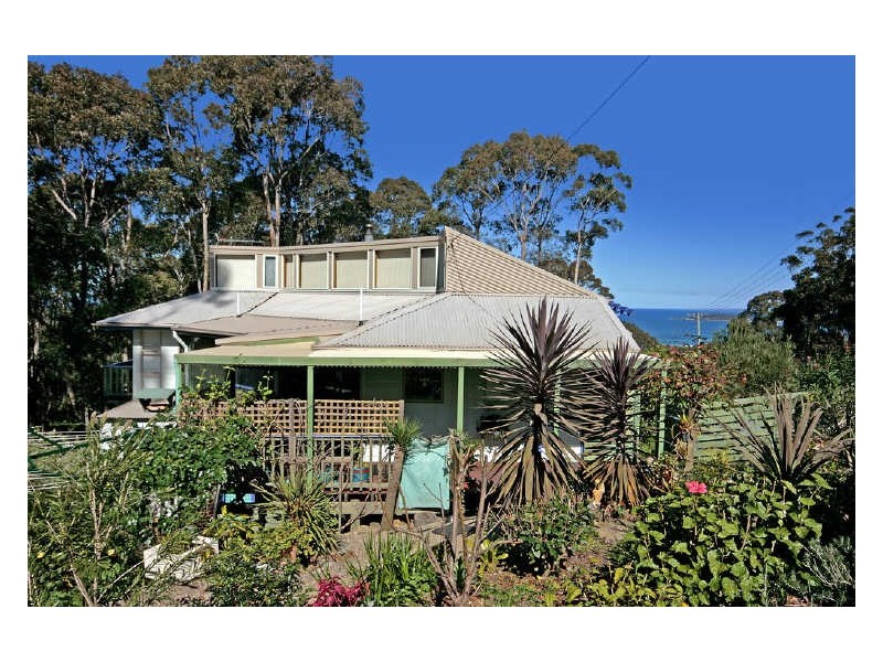 13 Barlings Drive, Tomakin NSW 2537