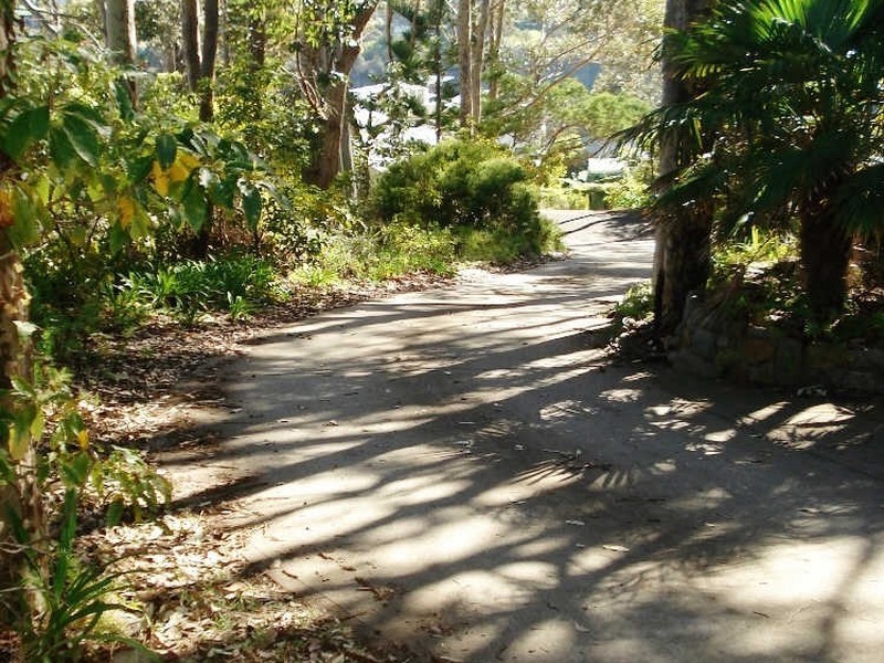 10 Karoo Cres, Malua Bay NSW 2536