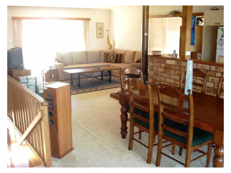 10 Karoo Cres, Malua Bay NSW 2536