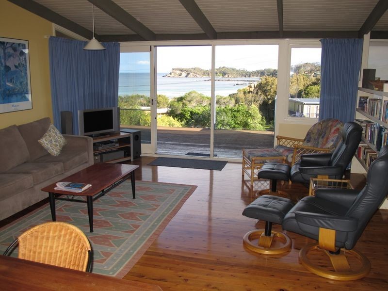 22 Tallawang Avenue, Malua Bay NSW 2536