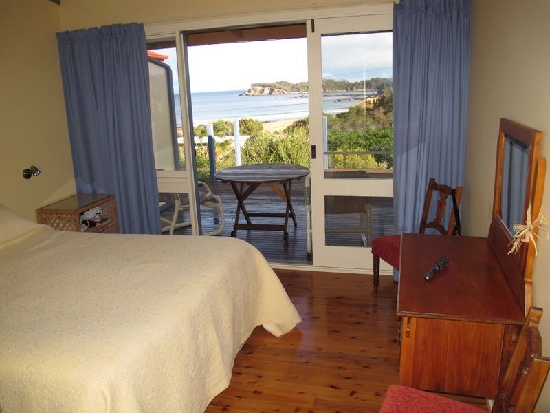 22 Tallawang Avenue, Malua Bay NSW 2536
