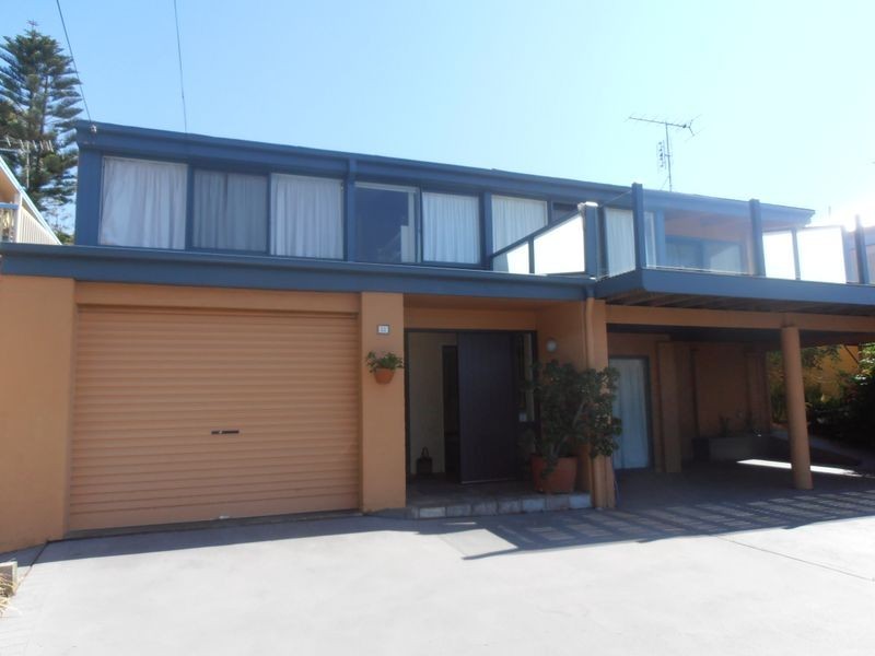 22 Tallawang Avenue, Malua Bay NSW 2536