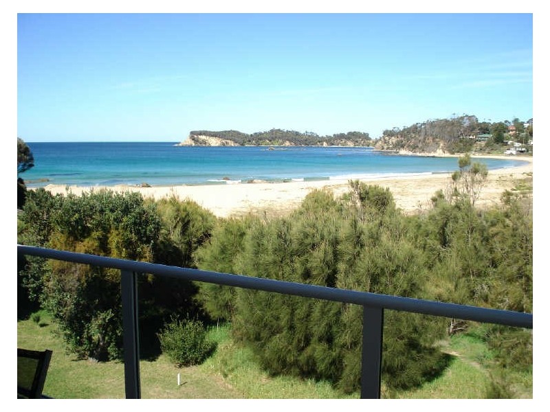 2/33 Tallawang Avenue, Malua Bay NSW 2536