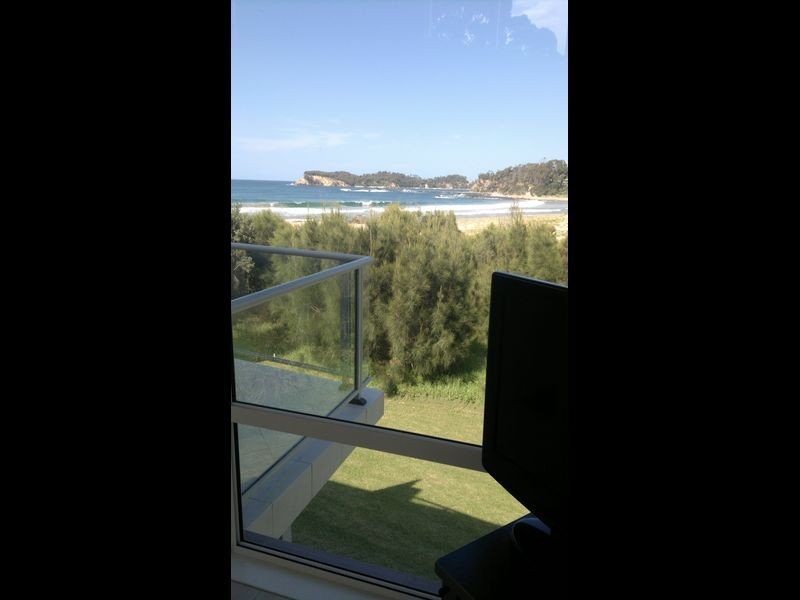 2/33 Tallawang Avenue, Malua Bay NSW 2536