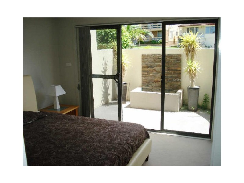 1/2 Moorong Cres, Malua Bay NSW 2536