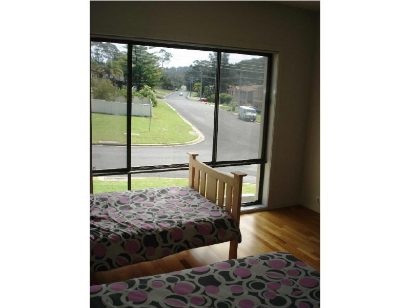 1/2 Moorong Cres, Malua Bay NSW 2536