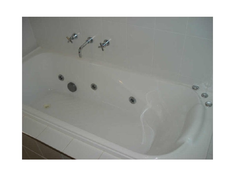 1/2 Moorong Cres, Malua Bay NSW 2536