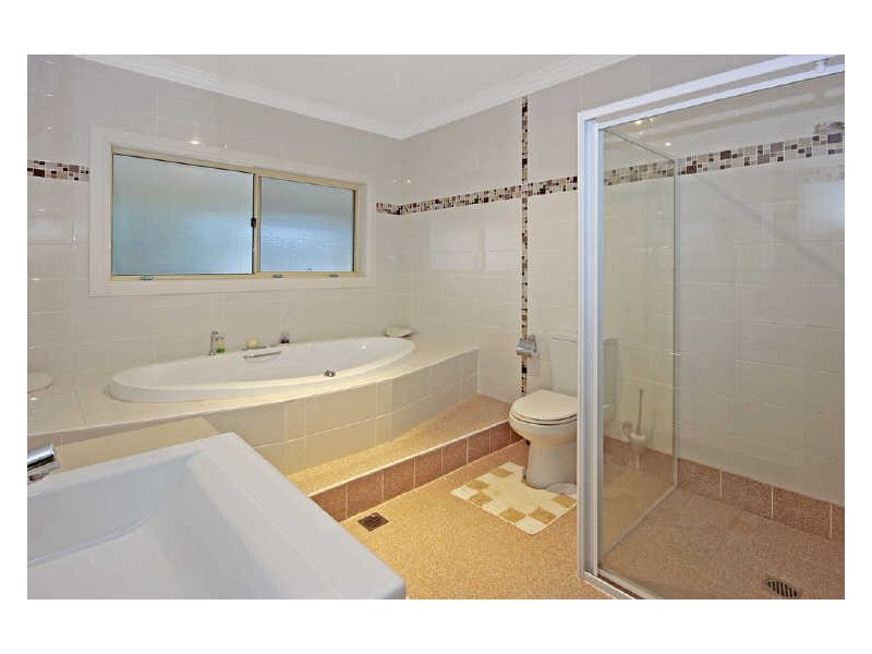1 Bellbird Drive, Malua Bay NSW 2536