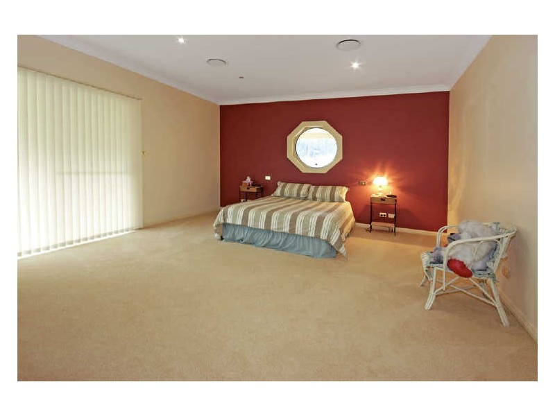 1 Bellbird Drive, Malua Bay NSW 2536