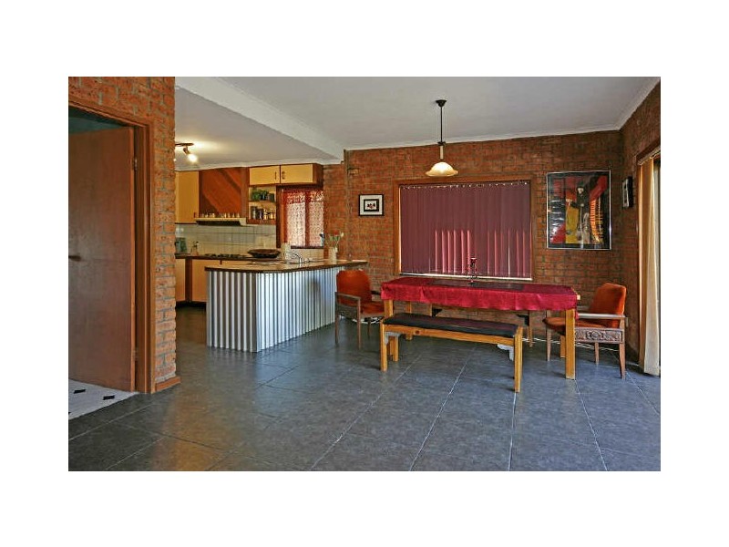 43 Forest Parade, Tomakin NSW 2537
