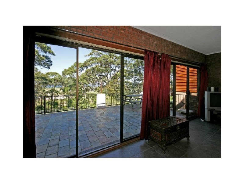 43 Forest Parade, Tomakin NSW 2537