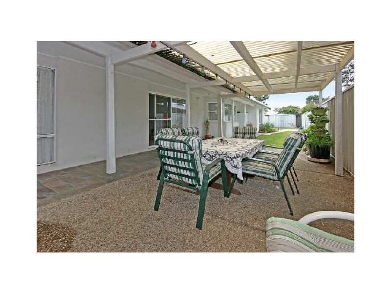 17 Zanthus Drive, Broulee NSW 2537