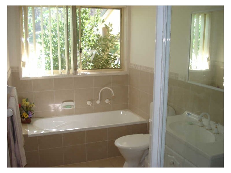 35 McBride Close, Malua Bay NSW 2536
